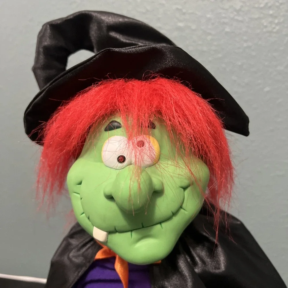 Vtg Halloween Vigor 1997 Animated Witch Monster Doll Music Walking Laughing 16X8